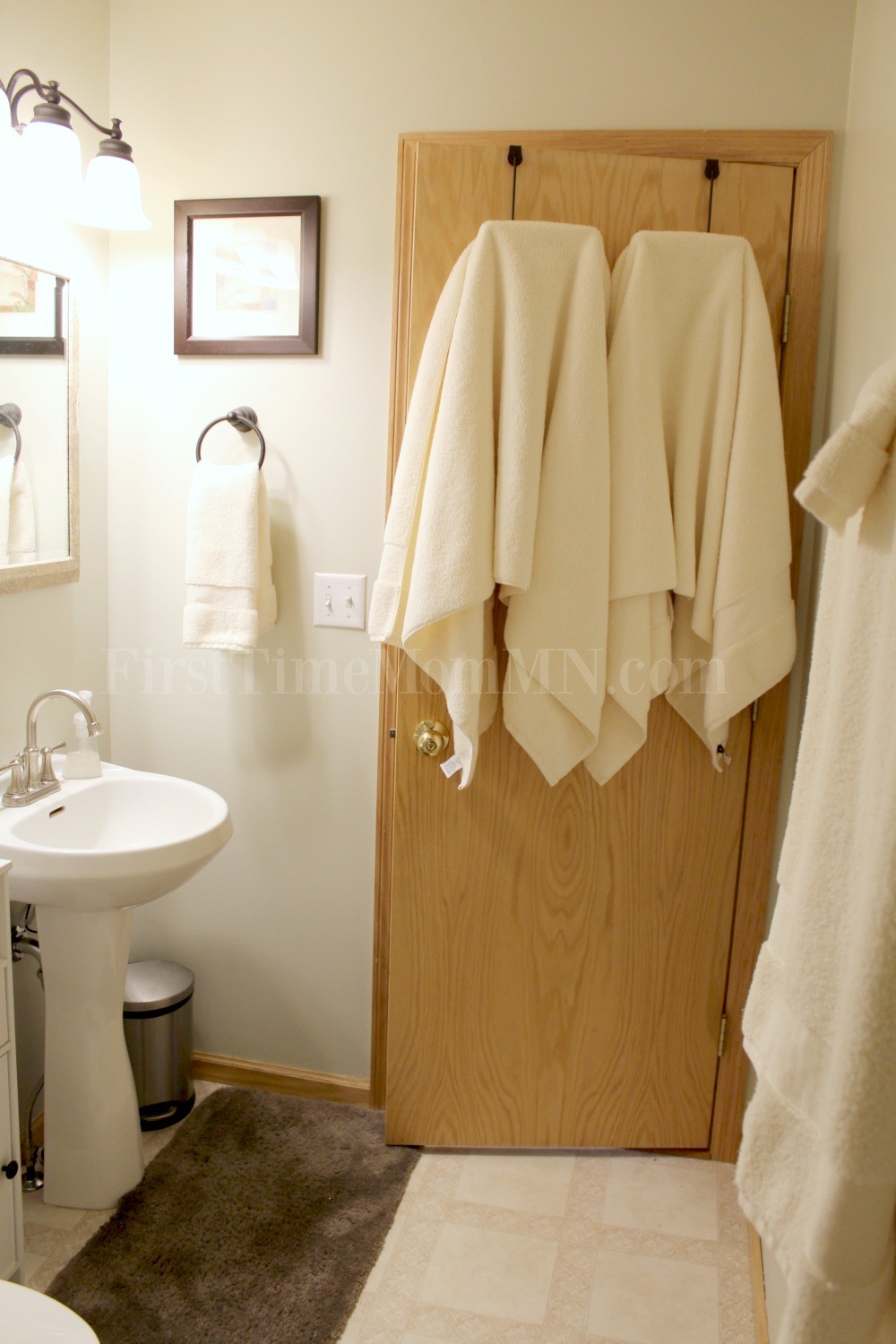 How to make an in-home baby spa and change up your bath routine