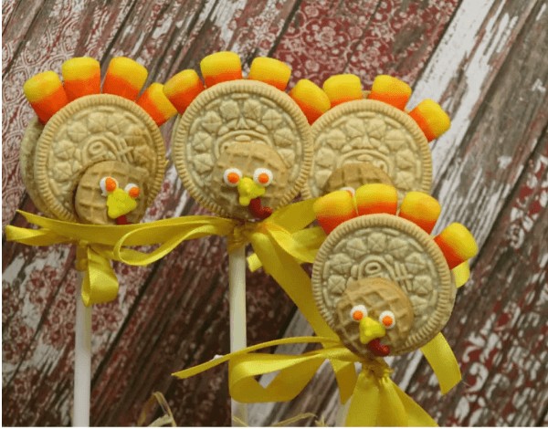Thanksgiving Cookie Pops