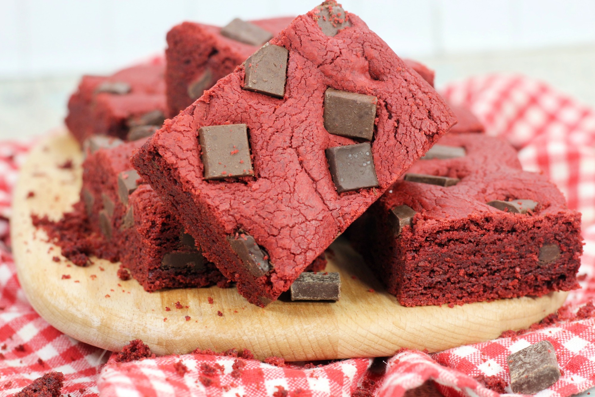 Valentine's Day Red Velvet Chocolate Bars